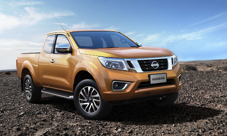 La nueva camioneta Nissan NP300 FRONTIER en acción